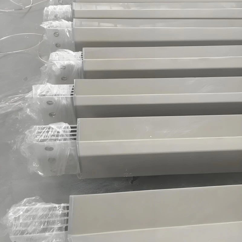 حافلات مقاومة للماء مصنوعة من الراتنج المصبوب بالكامل ومغلقة بالكامل